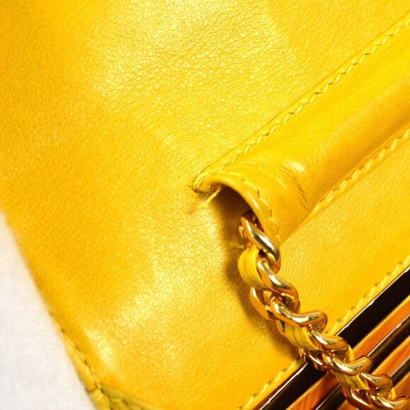 Chanel Yellow Calfskin Timeless WOC Wallet On Chain 48646 - Picture 4 of 11